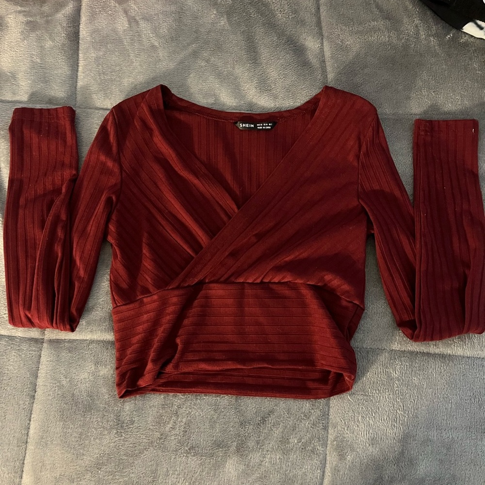 Brand: SHEIN Size: Xs (2) Color: burgundy